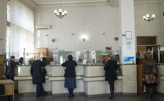 Свежие новости: НБУ пропонує змінити правила касової роботи банків через нові 2000 гривень