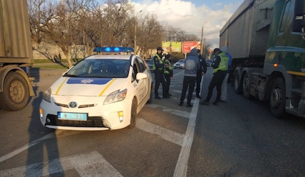 Свежие новости: В Николаеве, возле моста, DAF сбил пешехода