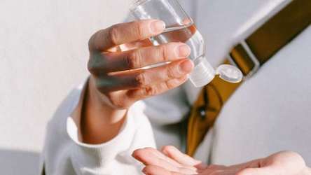 Свежие новости: В Украине за сутки 2 141 случай COVID-19