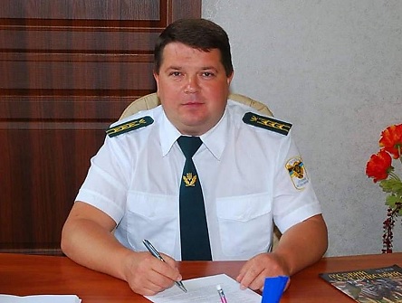 Свежие новости: При попытке дачи взятки в $100 тыс детективу НАБУ, задержали харьковского лесника, которого ранее отчитывал Зеленский