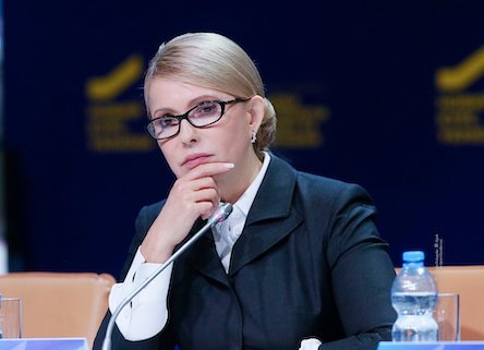 Свежие новости: Тимошенко подписала Меморандум о взаимопонимании и сотрудничестве с аграрными ассоциациями