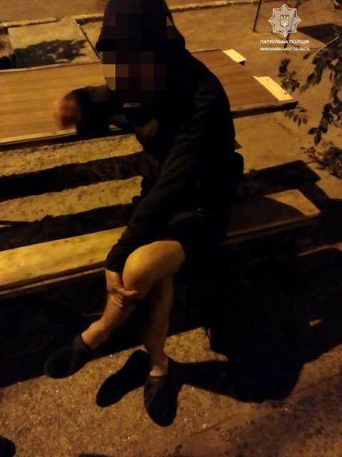 Свежие новости: Полиция задержала николаевца, который воровал тротуарную плитку