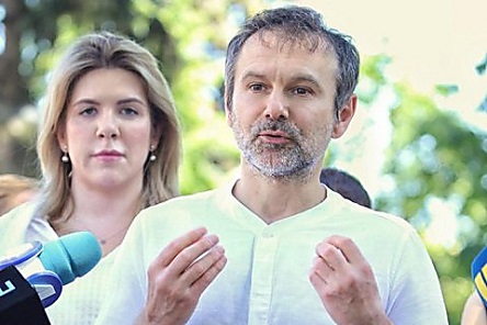 Свежие новости: Вакарчук вышел из фракции «Голос»