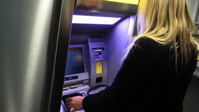 Свежие новости: В Одессе похитили крупную сумму денег из банкомата «ОТП Банка»