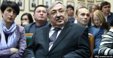 Фото новости: Біглий суддя Януковича повернув собі суддівську недоторканість та елітну нерухомість Свежие новости: Біглий суддя Януковича повернув собі суддівську недоторканість та елітну нерухомість