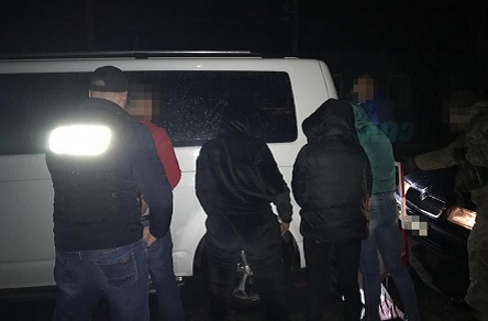 Свежие новости: На границе с РФ задержали жительницу Николаева, которая поставляла женщин для московских борделей