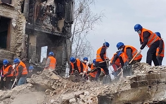 Свежие новости: Мужчин призывного возраста будут привлекать к восстановлению городов