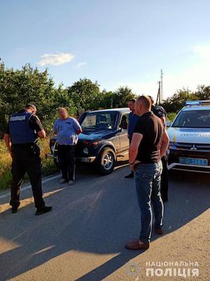 Свежие новости: На выезде из Нового Буга полиция задержала мужчину, который убил своего соседа