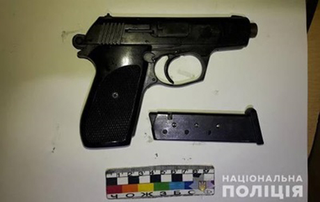 Свежие новости: В Днепре двое мужчин подстрелили с балкона прохожего