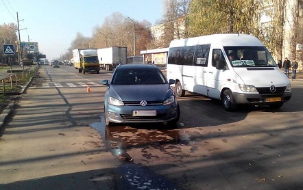 Свежие новости: В Николаеве столкнулись автомобили Volkswagen Polo и Toyota Camry