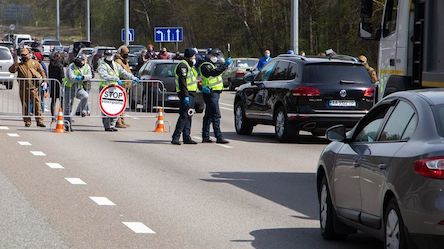 Свежие новости: На Херсонщине из вспышки коронавируса закрыли три населенных пункта