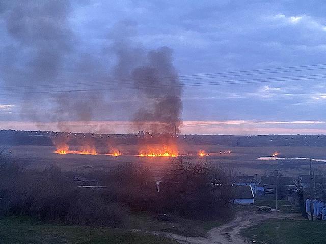 Свежие новости: На Николаевщине горело 6 гектаров сухой травы и камыша