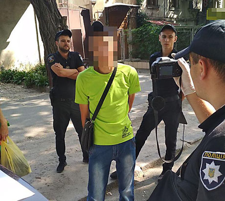 Свежие новости: В Николаеве задержан «закладчик» наркотиков