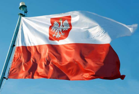 Свежие новости: С разрешением на работу позволено. Названы категории украинцев, которые смогут въехать в Польшу после 14 марта