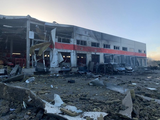 Свежие новости: Ким сообщил, что оккупанты выстрелили ракетой в отделение Новой почты – трое раненых