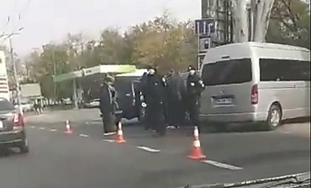 Свежие новости: ВИДЕО: Полиция и СБУ проводят в области масштабную спецоперацию – задержания происходят и в Николаеве