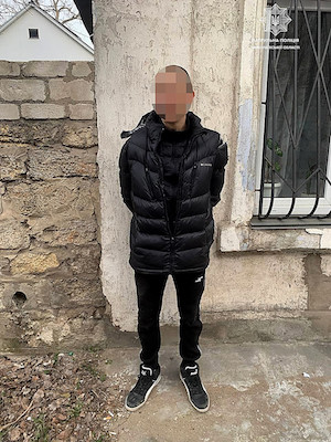 Свежие новости: В Николаеве патрульные задержали «закладчика»