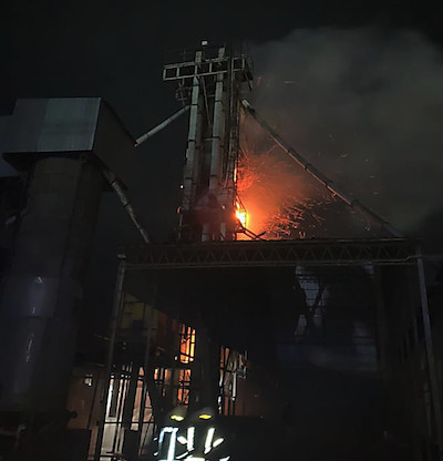 Свежие новости: На Первомайщине горела зерносушилка на территории предприятия