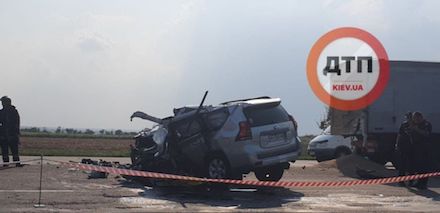 Свежие новости: Под Одессой авто разорвало от столкновения с грузовиком - погиб мужчина