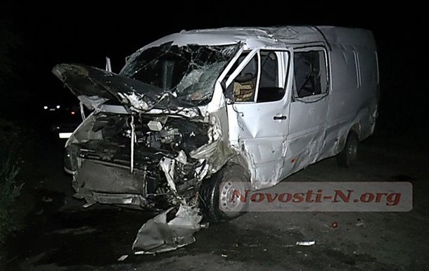 Фото новости: ДТП в Николаевской области (видео) Свежие новости: ДТП в Николаевской области (видео)
