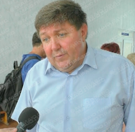 Фото новости: Представление «СУПЕР-ДЕПУТАТ» набирает обороты – нардеп Ливик «подкупает» вознесенских депутатов Свежие новости: Представление «СУПЕР-ДЕПУТАТ» набирает обороты – нардеп Ливик «подкупает» вознесенских депутатов