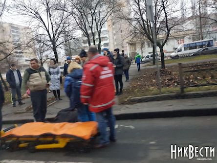 Свежие новости: В центре Николаева Nissan сбил  85-летнего пенсионера