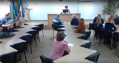 Свежие новости: На сходку, именуемую Дзюбенко «продолжением 42-й сессии», пришло всего 11 депутатов