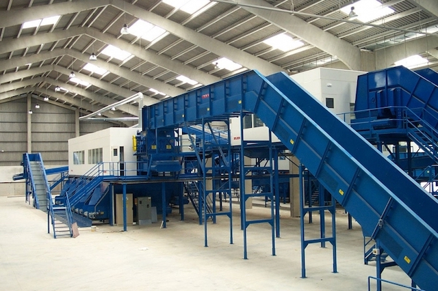 Свежие новости: У Миколаєві шукають, хто займеться сортуванням сміття