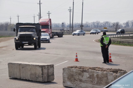 Свежие новости: ФОТО: На выездах из Одессы установили карантинные блокпосты