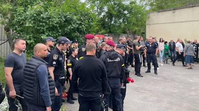 Свежие новости: В Николаеве простились с полицейским, погибшим от пулевых ранений во время дежурства