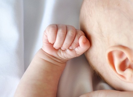 Свежие новости: ВИДЕО: Женщина выбросила тело новорожденного ребенка на автовокзале