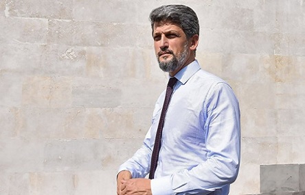 Свежие новости: Мэр Парижа Анн Идальго наградила Каро Пайлана медалью за мужество в борьбе за демократию