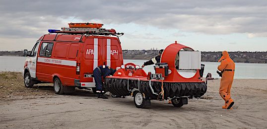 Свежие новости: Рятувальники провели інформаційний рейд із відвідувачами заледенілої річки