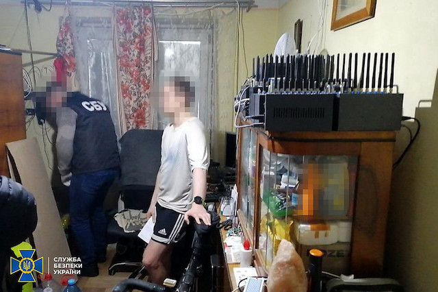 Свежие новости: Во Львове ликвидировали две ботофермы на 18 тысяч аккаунтов