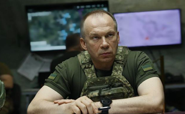 Свежие новости: Зеленський звільнив Сирського з посади головкома ЗСУ