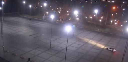 Свежие новости: В Николаеве ночью неизвестный «гонщик» заехал на Соборную площадь и устроил дрифт