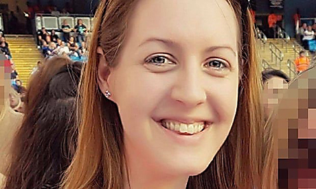 Фото новости: В Великобритании по подозрению в убийстве восьми младенцев арестовали медсестру Свежие новости: В Великобритании по подозрению в убийстве восьми младенцев арестовали медсестру