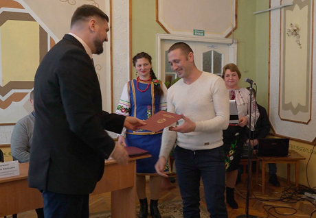 Свежие новости: Губернатор вручил 20 воинам АТО сертификаты на земельные участки возле моря