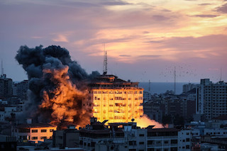 Свежие новости: Ізраїль вдарив по палестинцях під час евакуації з Сектора Гази