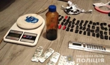 Свежие новости: Николаевские полицейские задержали наркоторговцев, которые организовывали «закладки» по всей Украине