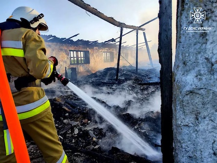 Фото новости: За чергову добу у Миколаївській області вогнеборці ліквідували чотири пожежі Свежие новости: За чергову добу у Миколаївській області вогнеборці ліквідували чотири пожежі