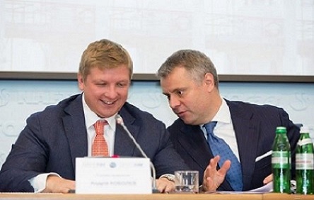 Свежие новости: ТОП-чиновники Коболев и Витренко получат премию 1 млрд гривен, - политолог