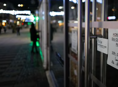 Свежие новости: Министров заподозрили в участии в нелегальных вечеринках во время локдауна