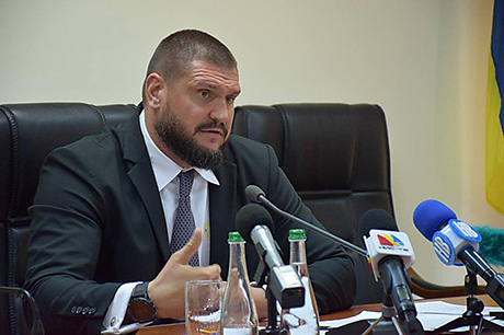 Фото новости: Губернатор пообещал в следующем году за счет облбюджета поддержать николаевский кинофестиваль Свежие новости: Губернатор пообещал в следующем году за счет облбюджета поддержать николаевский кинофестиваль