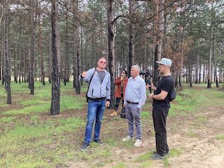 Свежие новости: Іноземні документалісти приїхали на Миколаївщину знімати фільм про екологічні наслідки війни