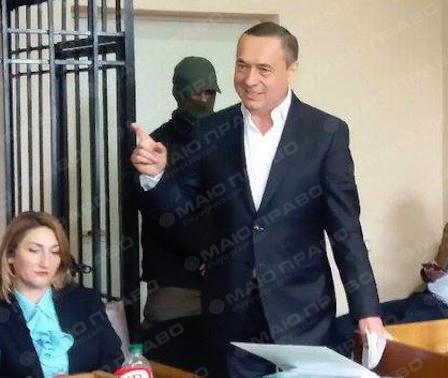 Свежие новости: Суд избрал меру пресечения для Мартыненко