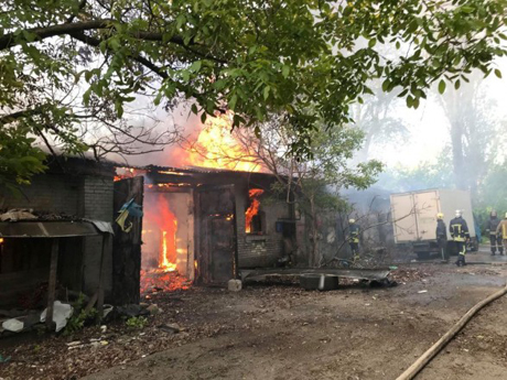 Свежие новости: В Одессе пылало заброшенное здание