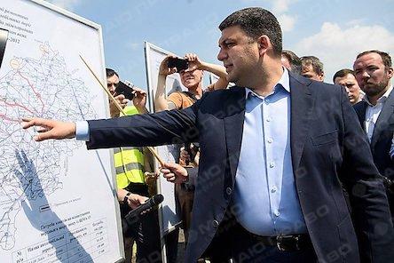 Свежие новости: Гройсман обеспокоен, что на Николаевщине не ремонтируют дороги и пообещал, что проблему обсудят