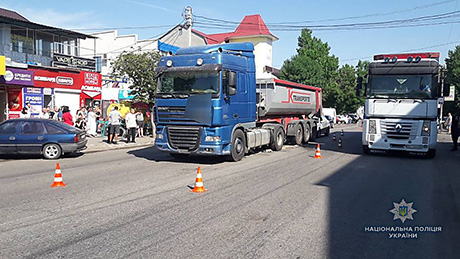 Свежие новости: Водителя фуры, который в Вознесенске задавил на переходе женщину, приговорили к году условно