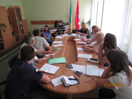 Свежие новости: Містобудівна рада. Розглядався порядок використання виносних щитових конструкцій